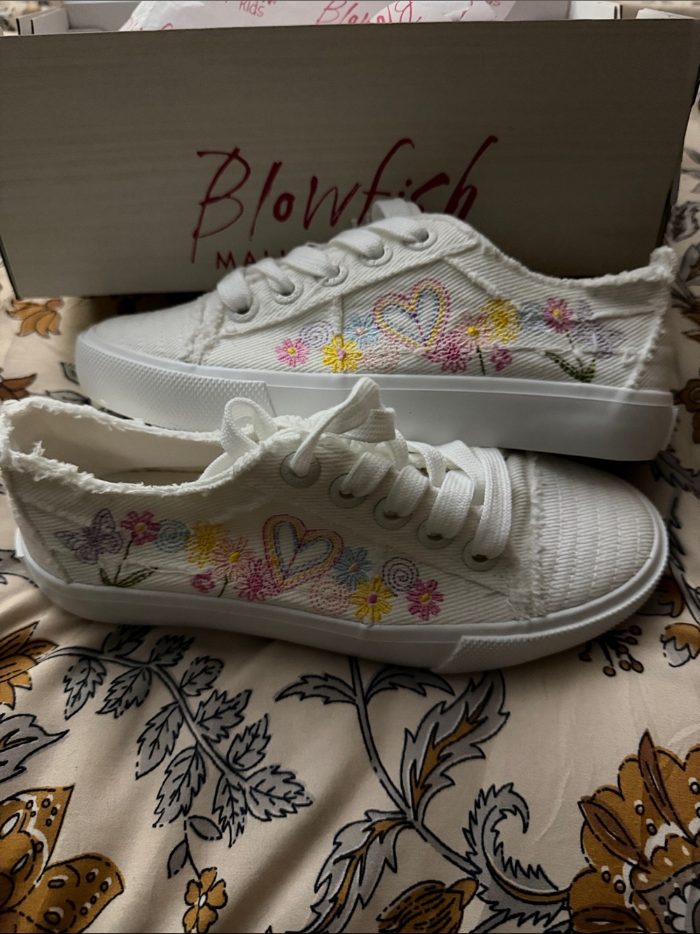 Brand New Girls Blowfish White Canvas Sneakers